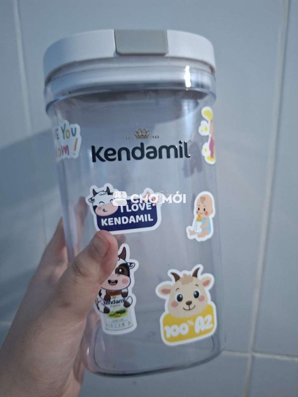 Hộp trữ sữa Kendamil Nhựa Trong suốt