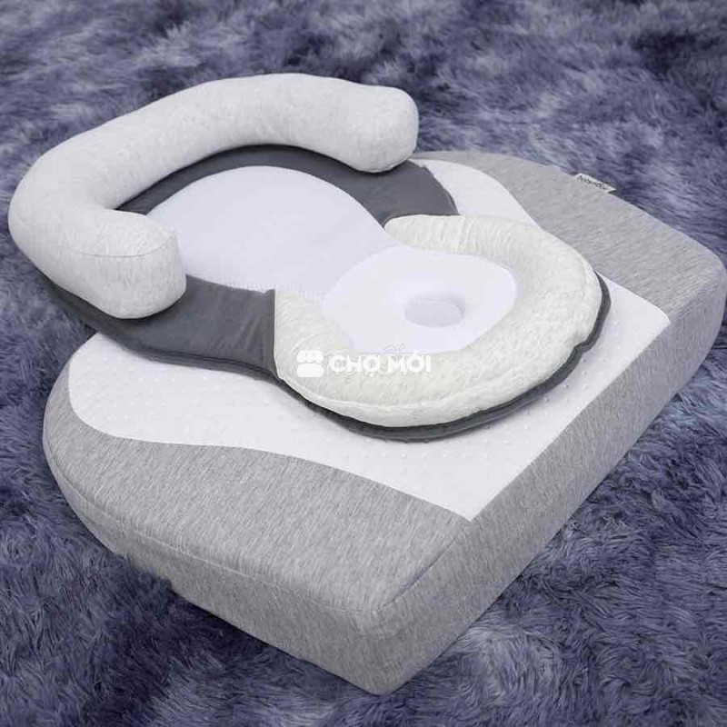 Gối chống trào ngược Babymoov vải mềm mại