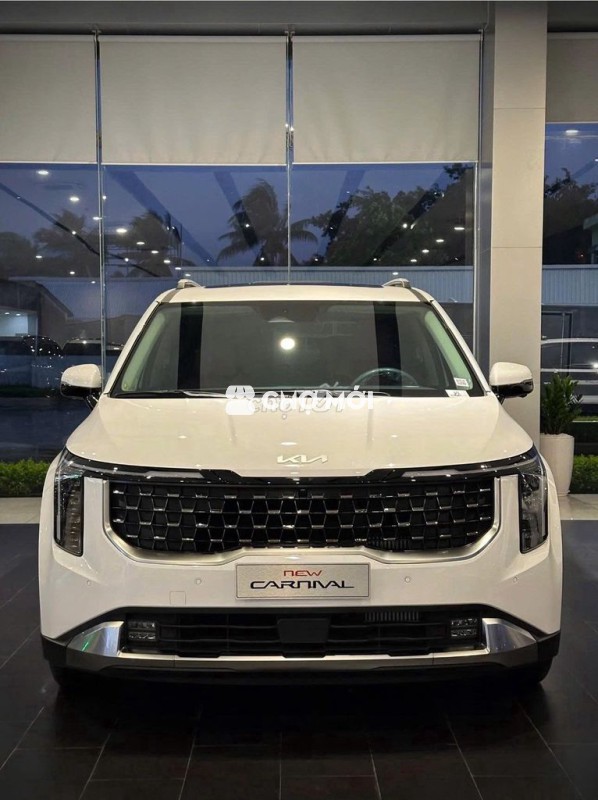KIA CARNIVAL 2025  TẶNG BHVC, NHIỀU QUÀ TẶNG
