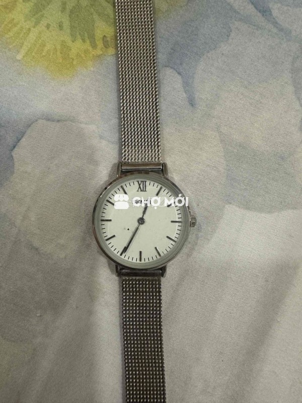 Đồng hồ SKMEI Nữ Bạc Kim loại