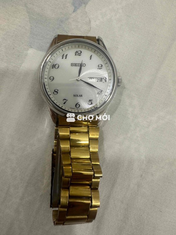 Đồng hồ Seiko Solar Kim loại Vàng Bạc