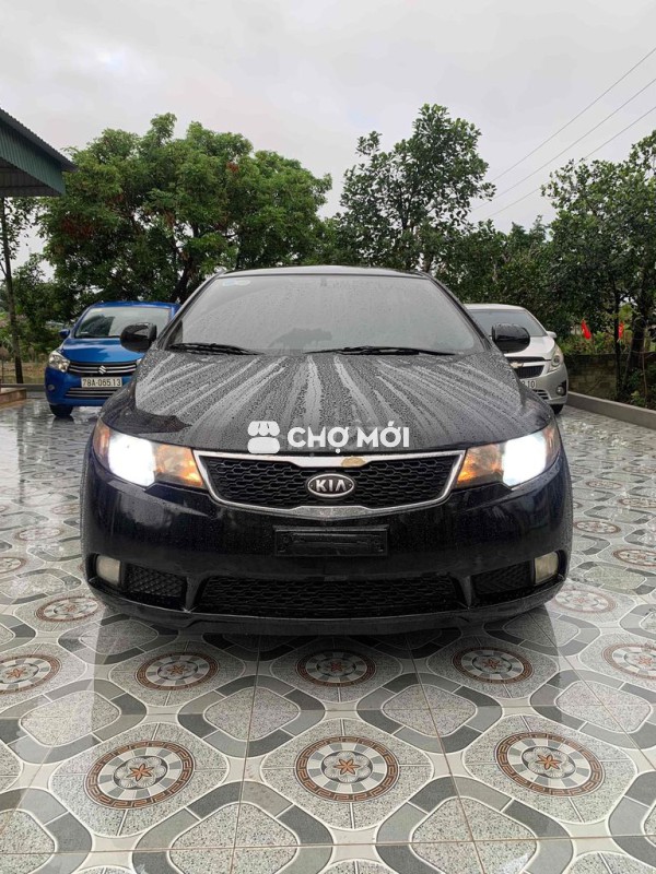 Kia Cerato nhập khẩu số sàn