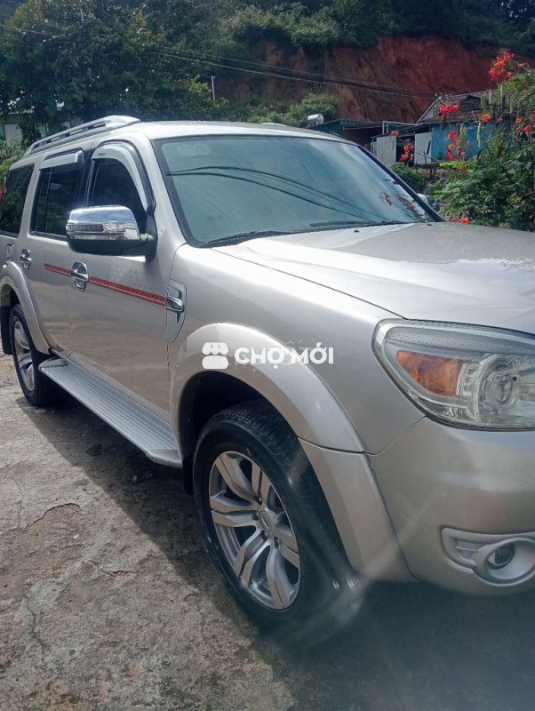 Ford everest đẹp 2011 tiết kiệm bền bỉ  1460000 km