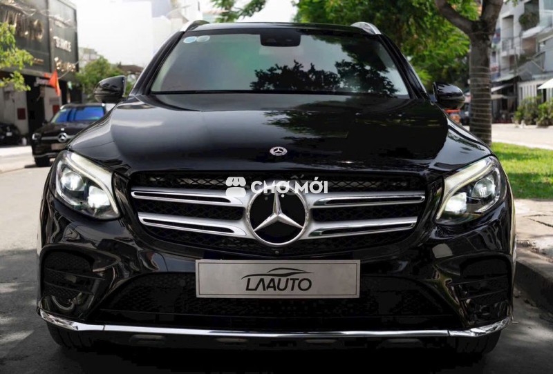 Mercedes Benz GLC300 4MATIC 2018 - 74000 km
