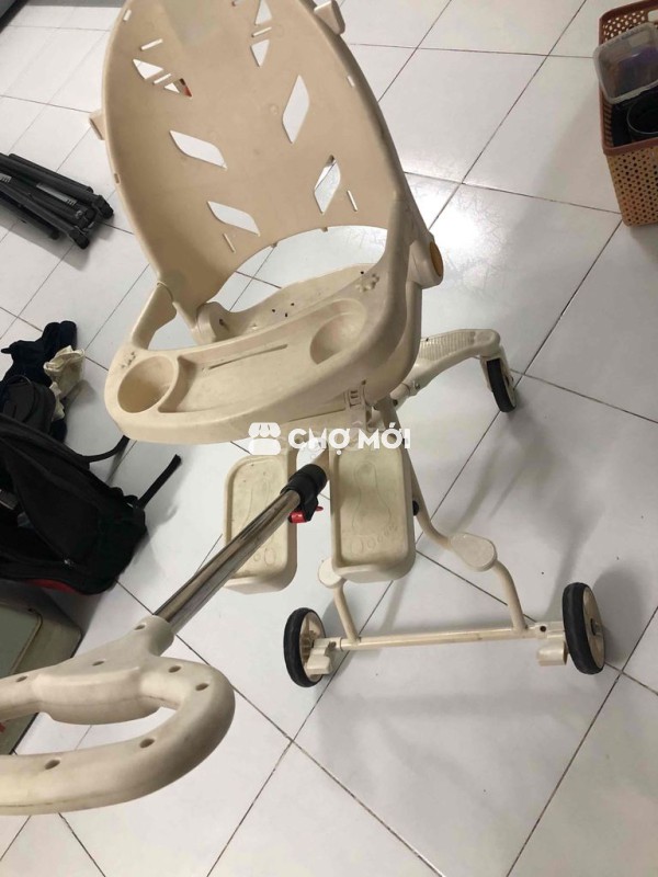 xe đẩy ngồi cho bé