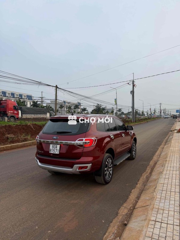 Ford Everest 2020 Titanium 2.0L AT 4x2 - 14 km