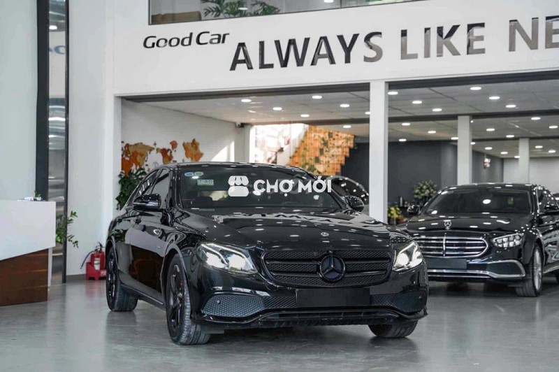 Mercedes-Benz E200 Sport 2019 Đen 42000 km