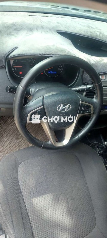 211 2011 1.4 AT - 148888 km