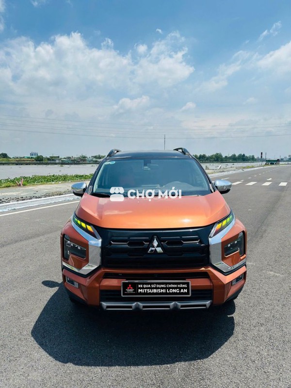 Mitsubishi Xpander Cross 2023 -  Đen/Cam
