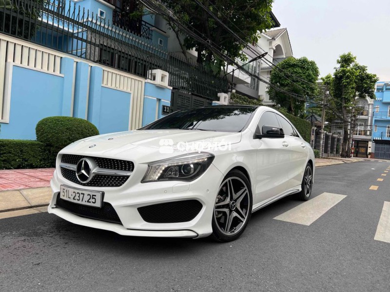 Mercedes CLA 250 Turbo 4Matic model 2015