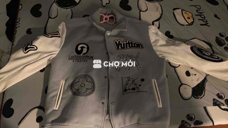 Áo khoác Louis Vuitton Xám trắng