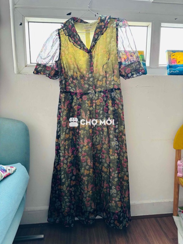 áo đầm công sở dài qua gối mới 90%