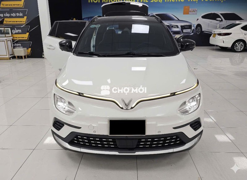 Vinfast VF E34 2022 Trắng