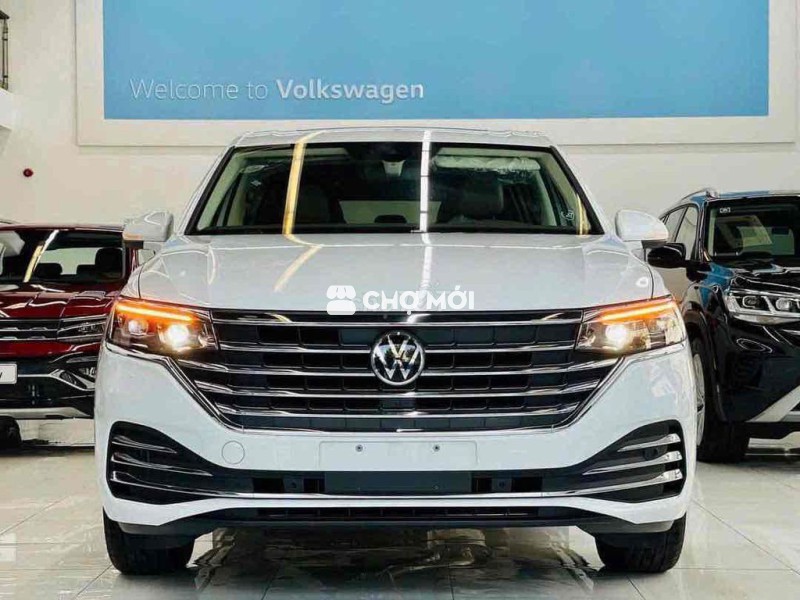 Volkswagen Viloran Chỉ 345tr Nhận Xe Lăn bánh