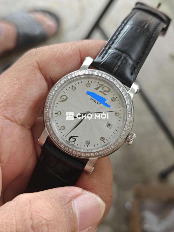 Đồng hồ auto đính đá đẹp