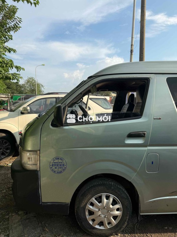 Toyota Hiace 2008 6 chỗ dầu
