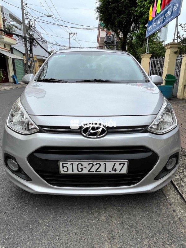 Hyundai i10 Bạc Số sàn 90000 km