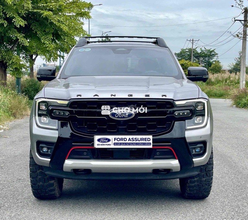 Ford Ranger Stormtrak 2024 màu Bac Đẹp Xe Tại Ford