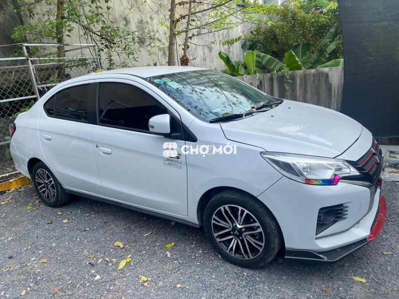 Mitsubishi Attrage CVT Premium