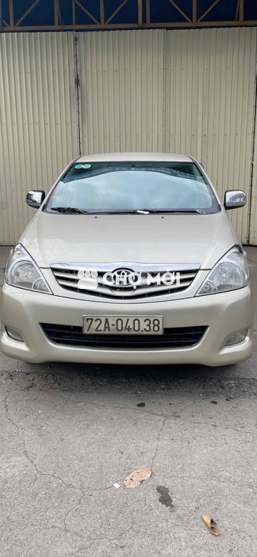 Toyota Innova 2009 G - 139000 km