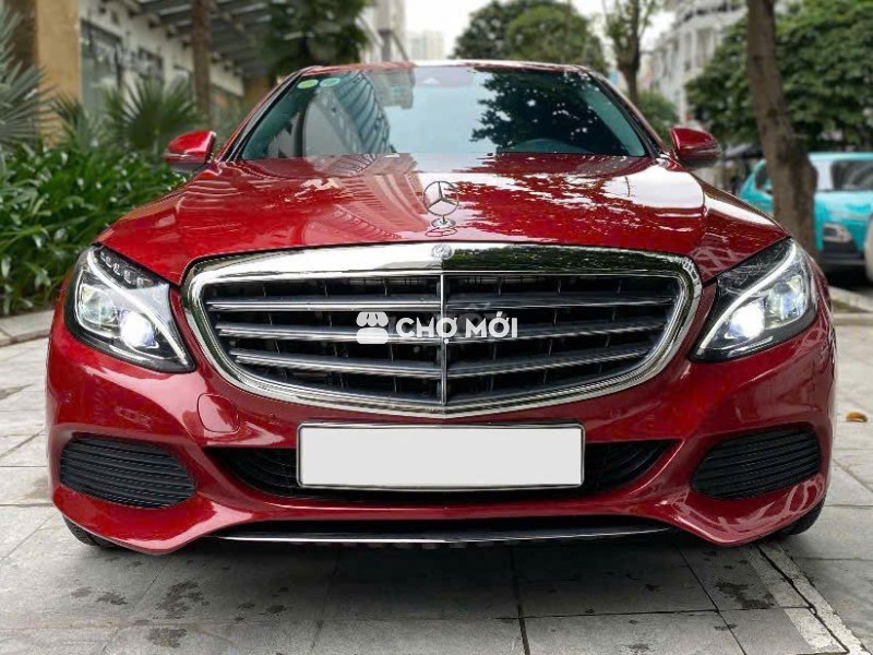 Mercedes Benz C250 Exclusive 2016 màu đỏ