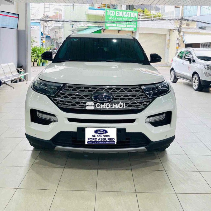 Explorer lướt chỉ 10.000km xe bán tại Hãng Ford