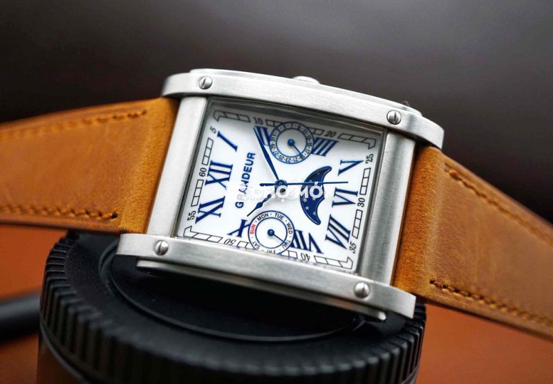 Đồng Hồ Tank Graudeur Moonphase Chính Hãng