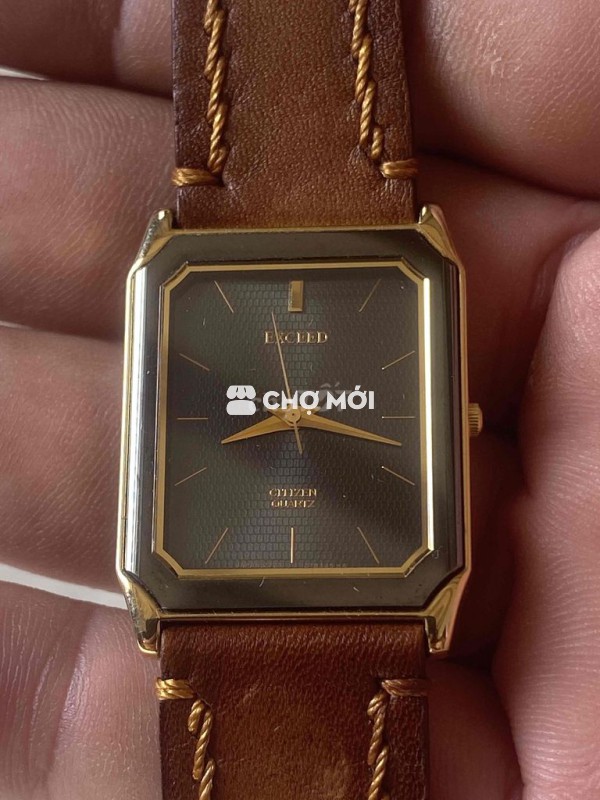 Đồng hồ Citizen Exceed Kính sapphire