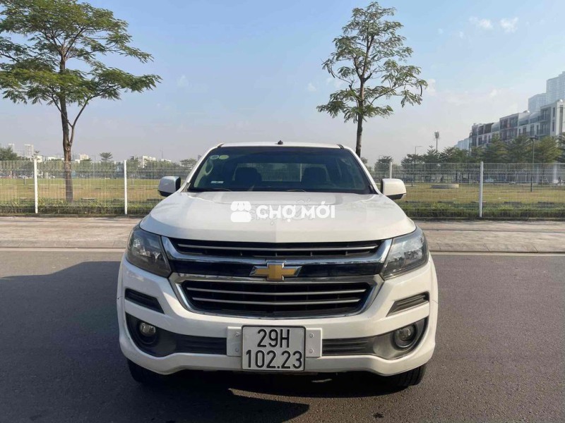 Chevrolet Colorado 2018 1 cầu Trắng