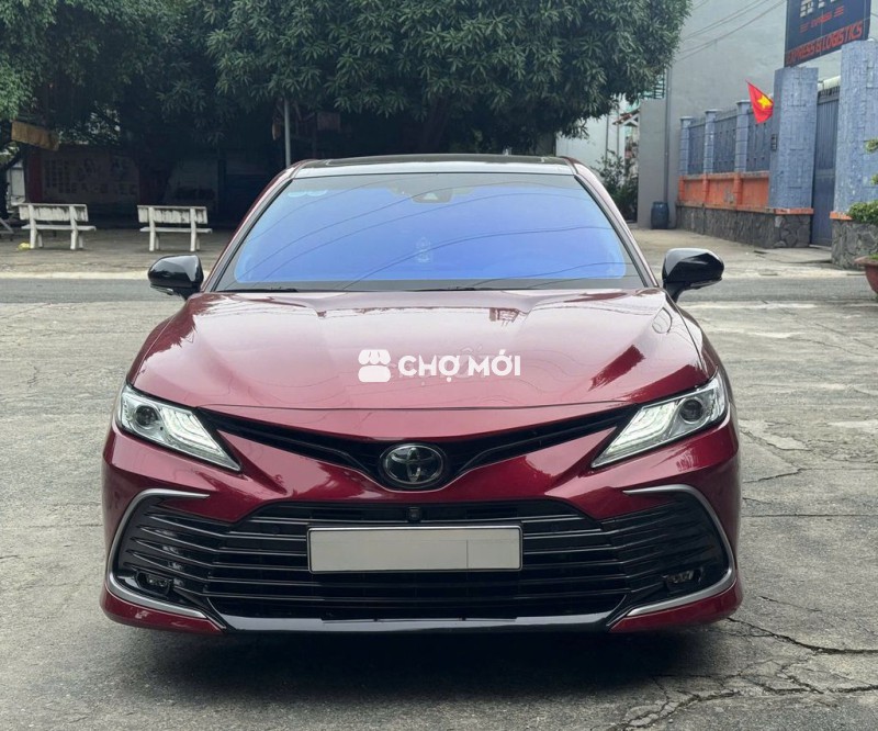 Camry 2022 2.5Q ht ngân hàng 80% toàn quốc