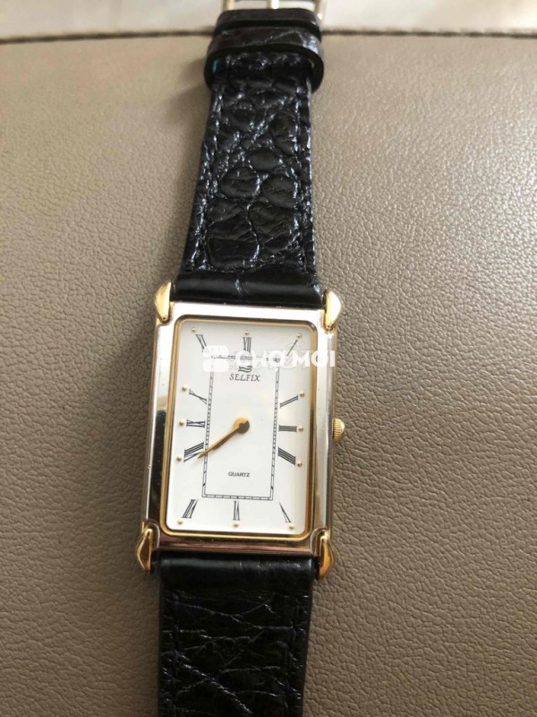 Đồng hồ si nhật đã qua sử dụng