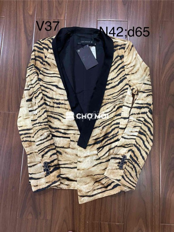 Áo vest Zara Nữ Họa tiết da hổ size S Mới
