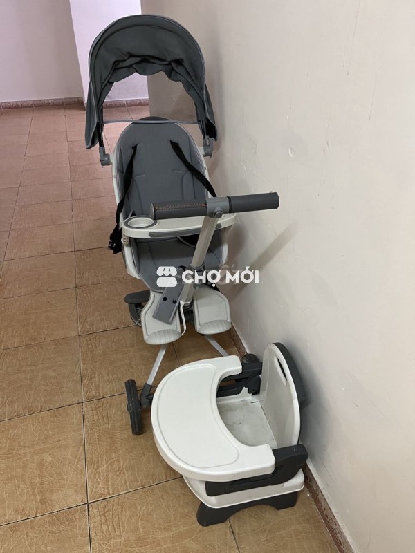 Xe đẩy em bé Xám Trắng
