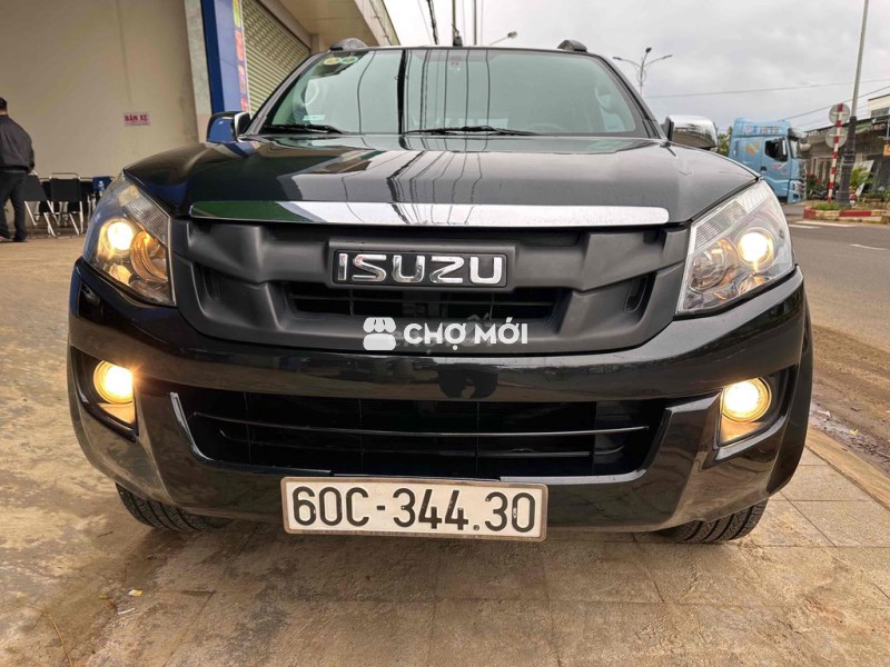 ISUZU DMAX LS 2.5 AT 4x4 SX 2016 NHẬP KHẨU
