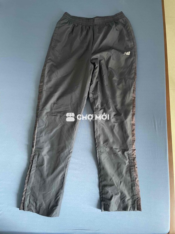 Quần thể thao New Balance