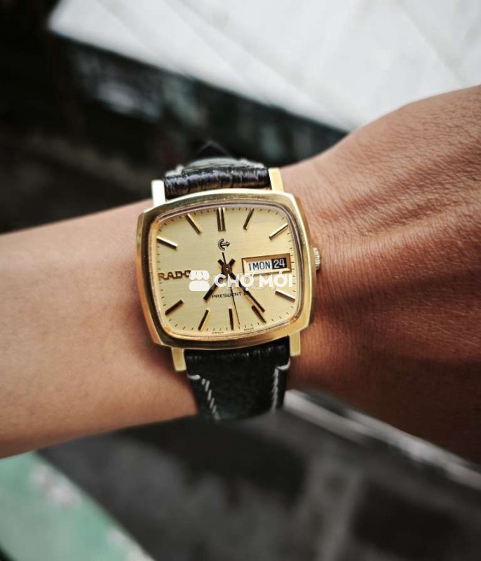 Đồng hồ Rado cơ cót 17j độ mới cao 98%