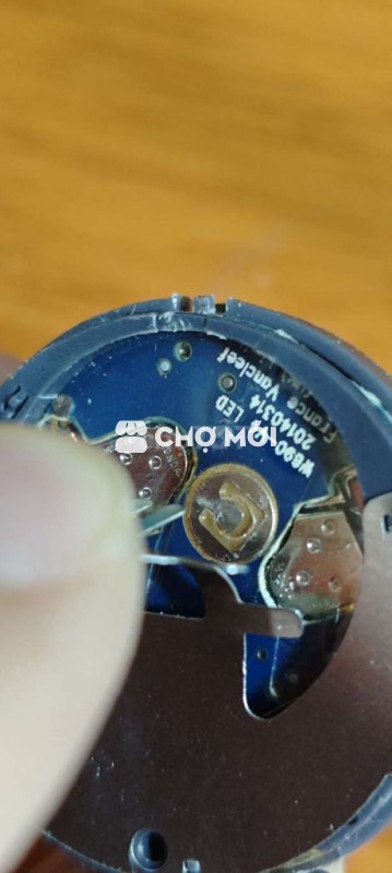 Đồng hồ Van Cleef W890-V4 LED Nữ 37