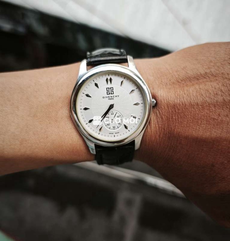 Đh Givenchy chính hãng máy vàng thụy sĩ zin gl