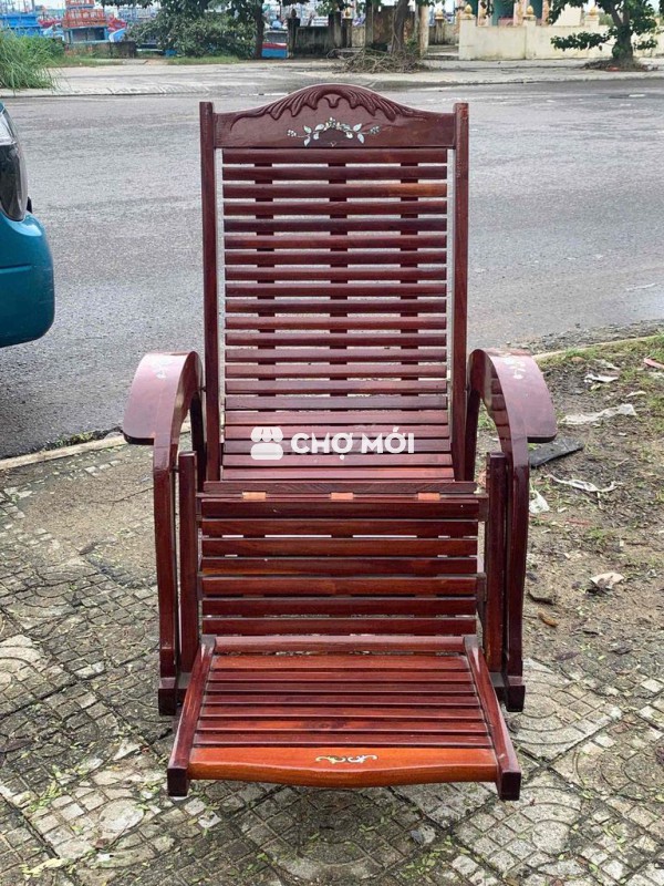 Ghế thư giãn gỗ cho mẹ còn mới