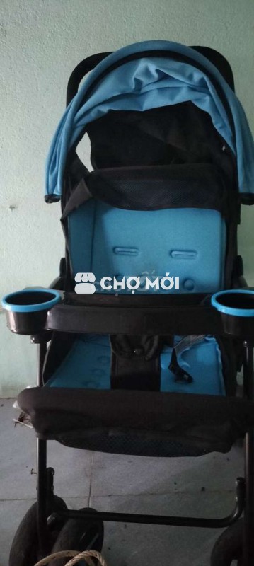 Xe đẩy em bé Xanh dương Đen Còn mới