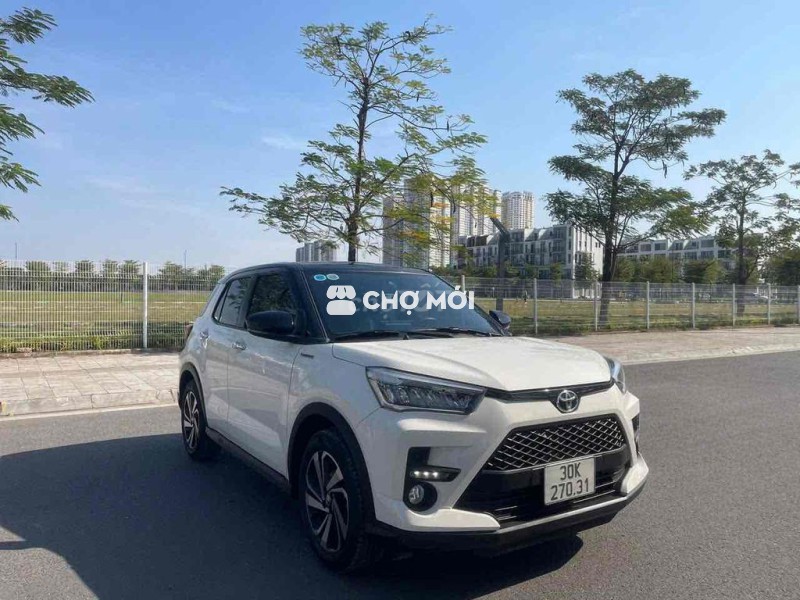 Toyota Raize 2023 - 19000 km