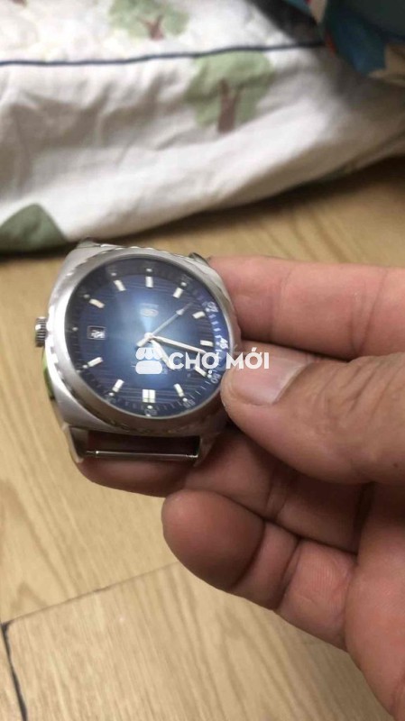 em cần tim dây đồng hồ đầu bằng bản 22 kim loại ạ