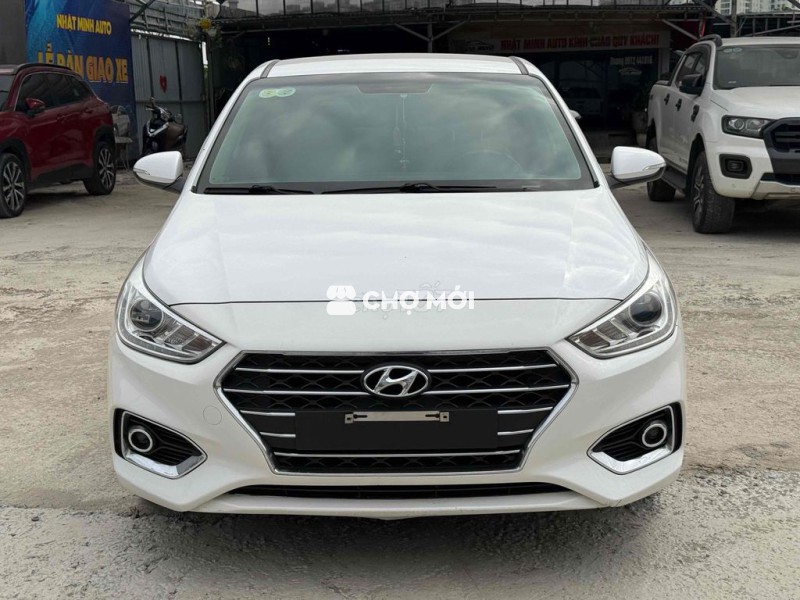 Hyundai Accent 2019 1.4 AT - 80000 km