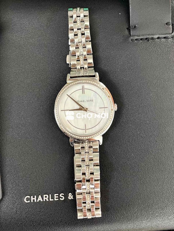 Đồng hồ Michael Kors MK-5641 - Bao auth
