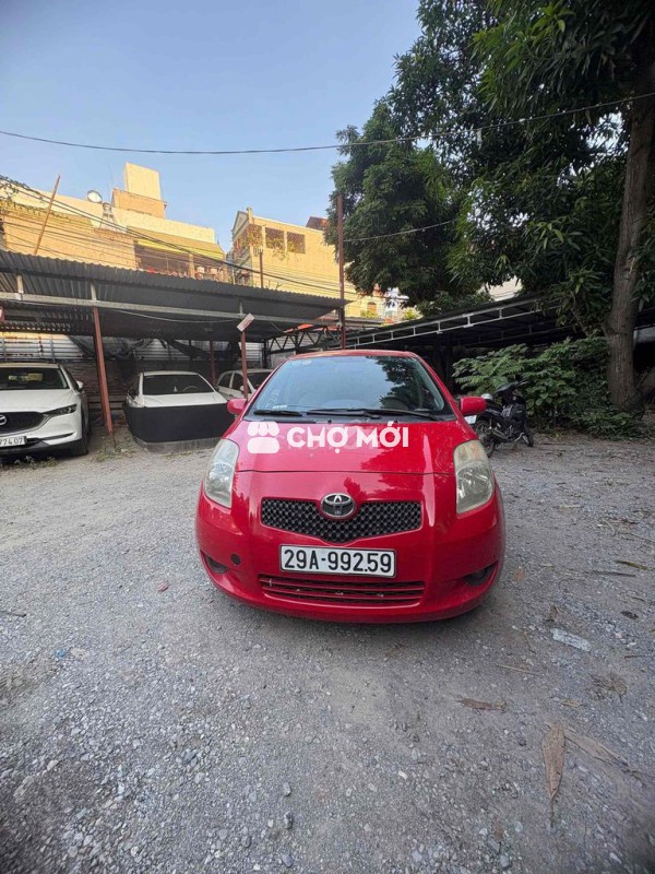 Toyota Yaris 2007 - 18000 km