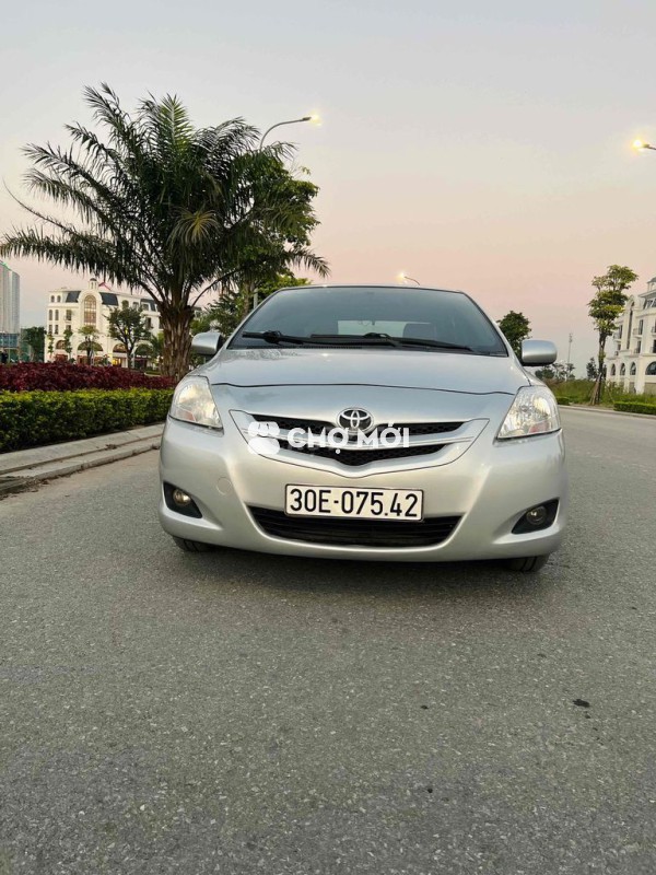 cần bán xe yaris 2007 nhập nhật lăn bánh 2011