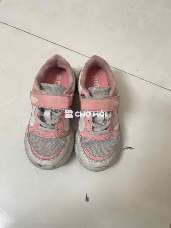 giày bitis cũ bé gái size 29