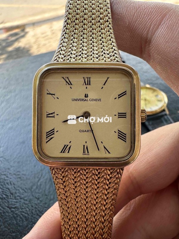 Đồng hồ Universal Geneve Vintage bọc vàng