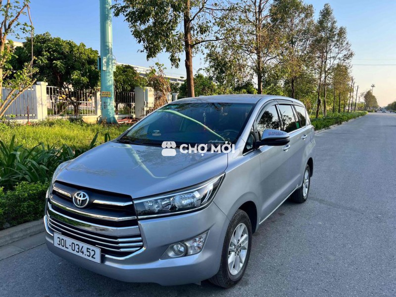 Toyota Innova 2019 2.0E - 16000 km