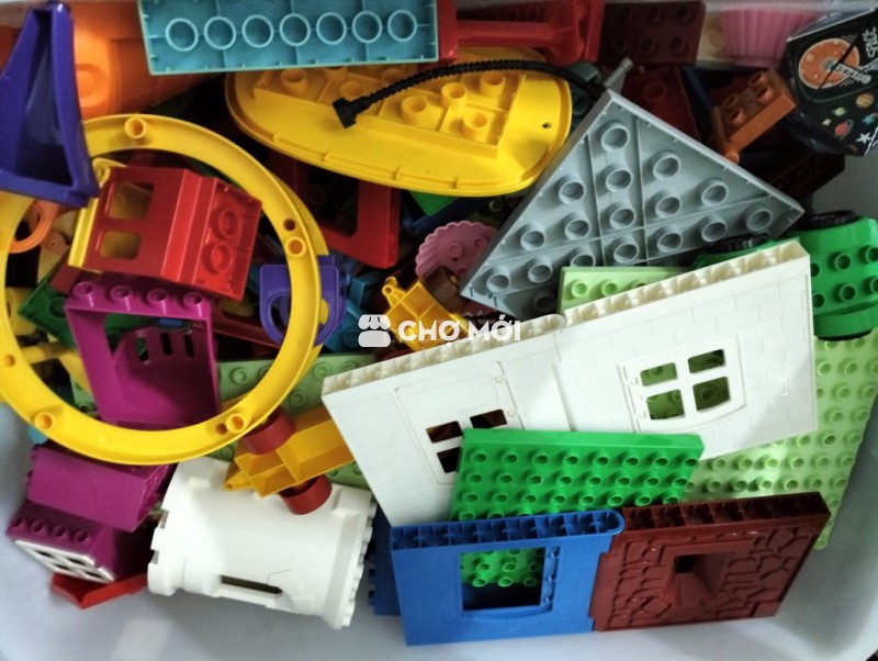 Thanh lý thùng đồ chơi lắp ráp